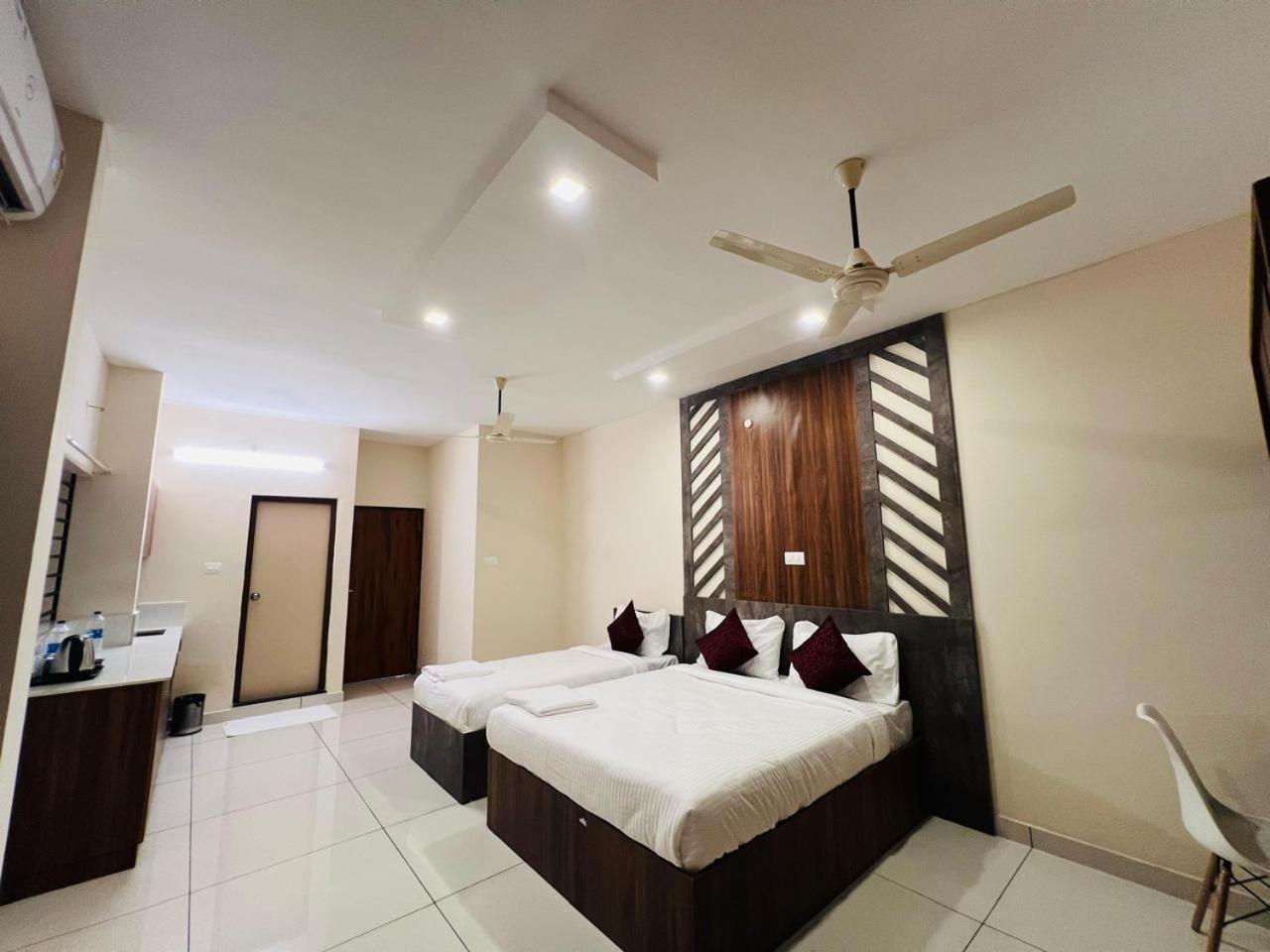 Gypsy Hotel Cusat Kochi Dış mekan fotoğraf